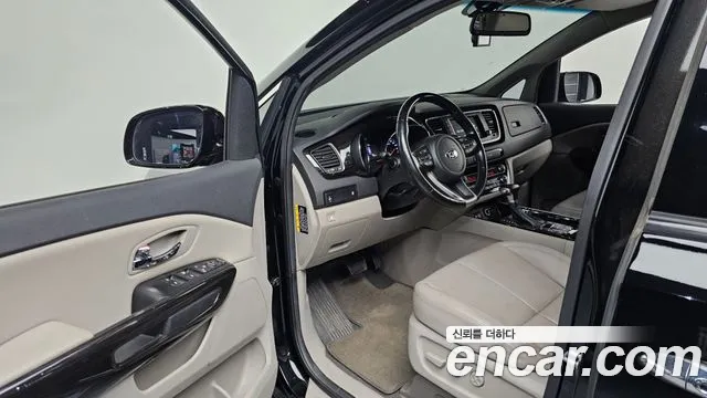 Kia The New Carnival id 2813207 из Кореи 20