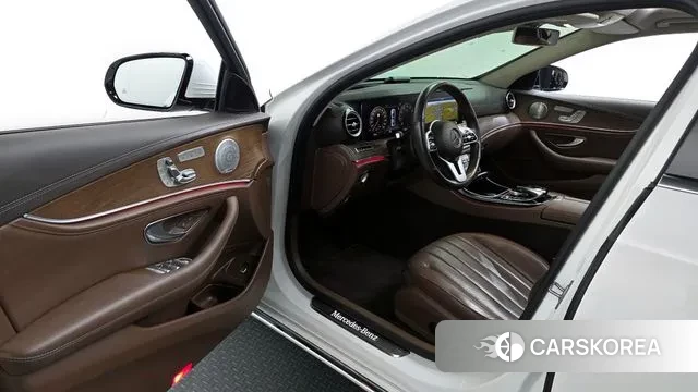 Mercedes-Benz E-Class W213 id 3469374 из Кореи 20