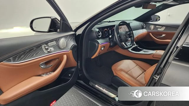 Mercedes-Benz E-Class W213 id 3898468 из Кореи 20