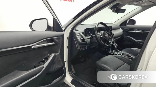 Kia The New Seltos id 4618622 из Кореи 32