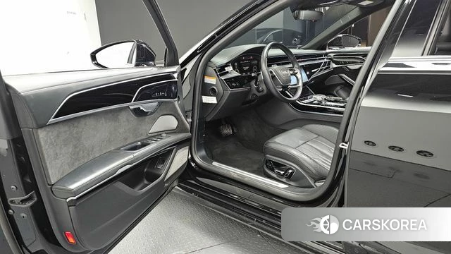 Audi A8 (D5) id 4283126 из Кореи 36