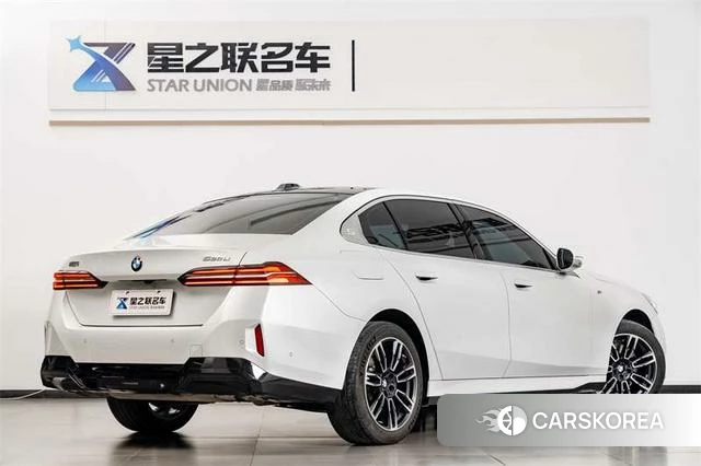 BMW 5 series id 3857659 из Китая 26