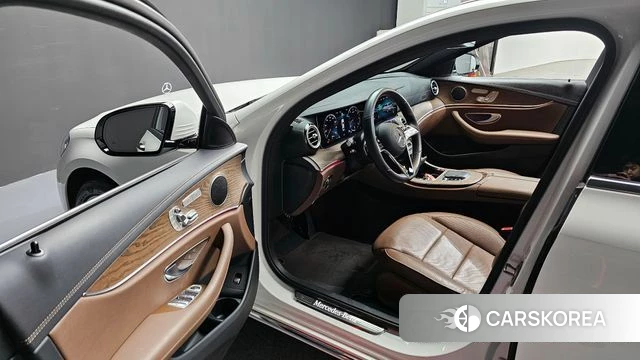Mercedes-Benz E-Class W213 id 3818848 из Кореи 20