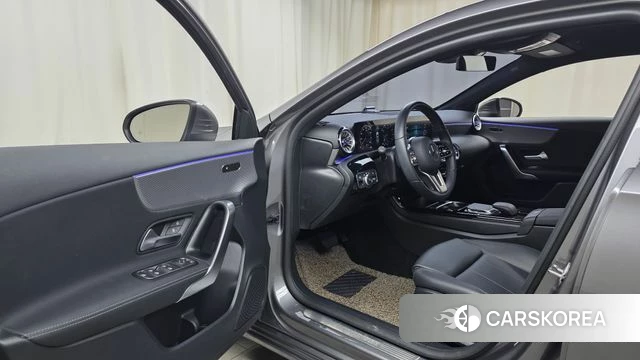 Mercedes-Benz A-Class W177 id 4018030 из Кореи 20