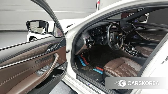 BMW 5 Series (G30) id 3800916 из Кореи 20