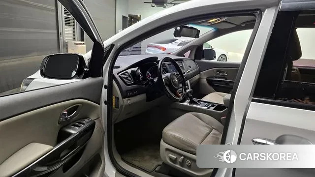 Kia All New Carnival id 3574314 из Кореи 20