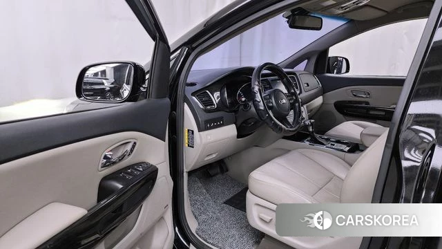 Kia The New Carnival id 3924904 из Кореи 20