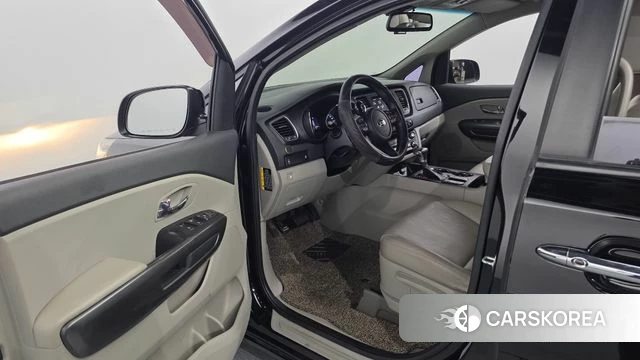 Kia The New Carnival id 4849758 из Кореи 33