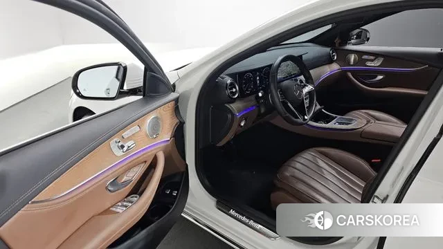 Mercedes-Benz E-Class W213 id 3655019 из Кореи 20