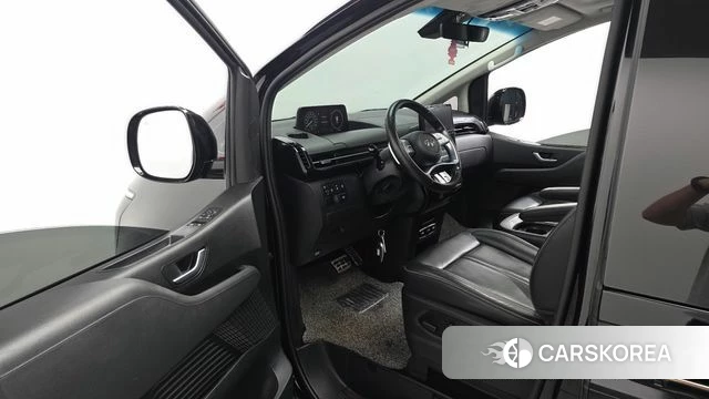 Hyundai Staria id 4470130 из Кореи 20