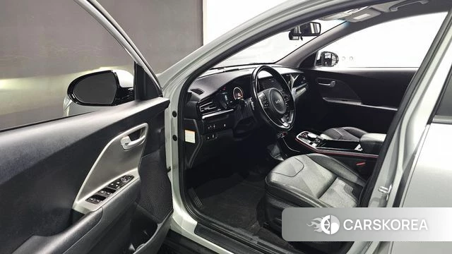 Kia Niro Plus id 4893915 из Кореи 20