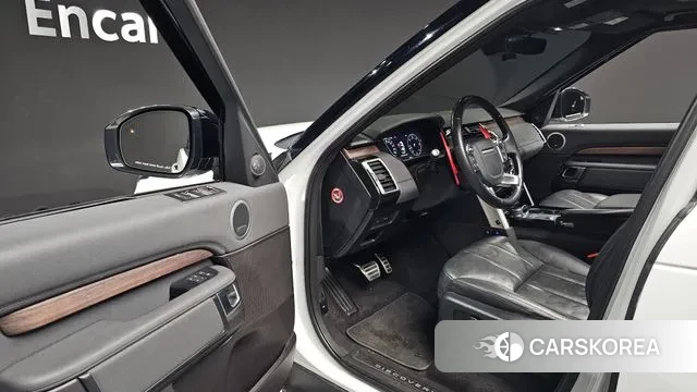 Land Rover Discovery 5 id 3039528 из Кореи 20