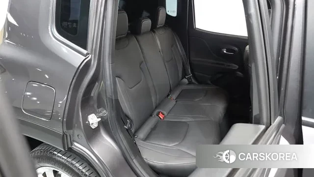 Jeep Renegade id 3612012 из Кореи 20