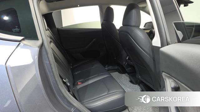 Tesla Model Y id 4292395 из Кореи 35
