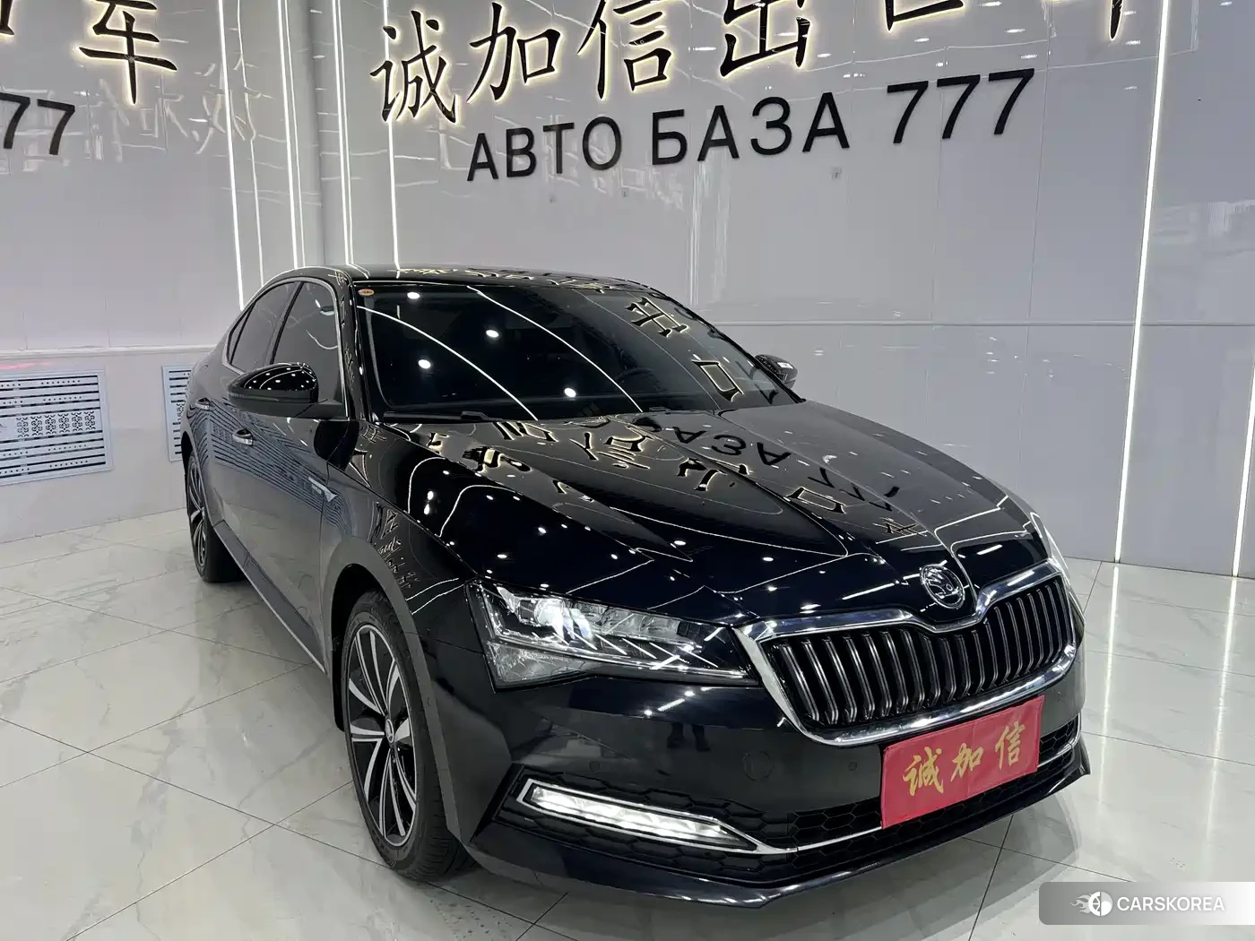 Skoda Superb id 4649290 из Китая 22