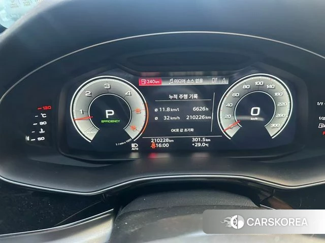 Audi Q8 (4M) id 4849130 из Кореи 11