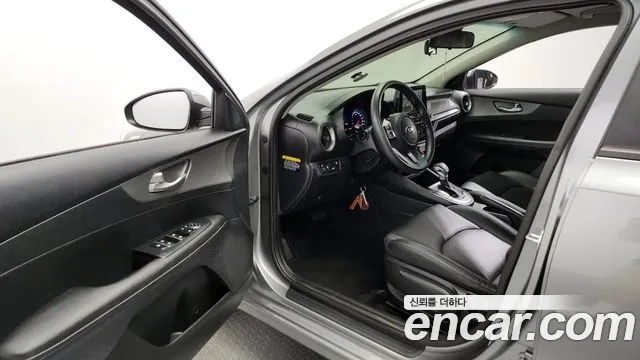 Kia Come New K3 id 2917644 из Кореи 20