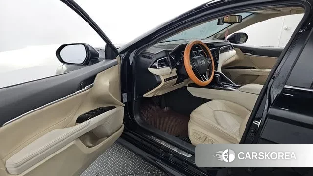 Toyota Camry (XV70) id 3139999 из Кореи 20