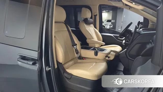 Hyundai Staria id 3002360 из Кореи 20