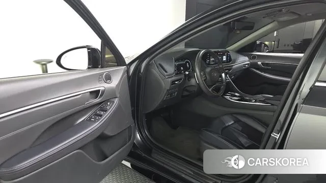 Hyundai Sonata (DN8) id 3685754 из Кореи 20