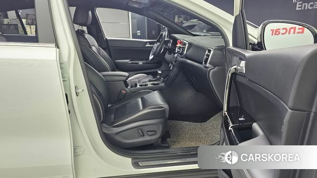 Kia Sportage The Bold id 4536328 из Кореи 30