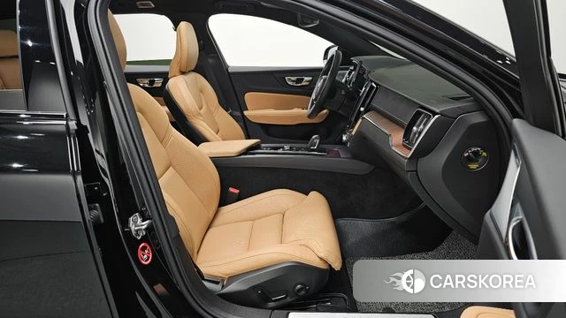 Volvo V60 Cross-Country 2nd Generation id 4195778 из Кореи 37