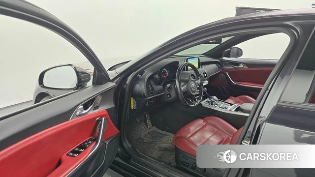 Kia Stinger id 4448007 из Кореи 31
