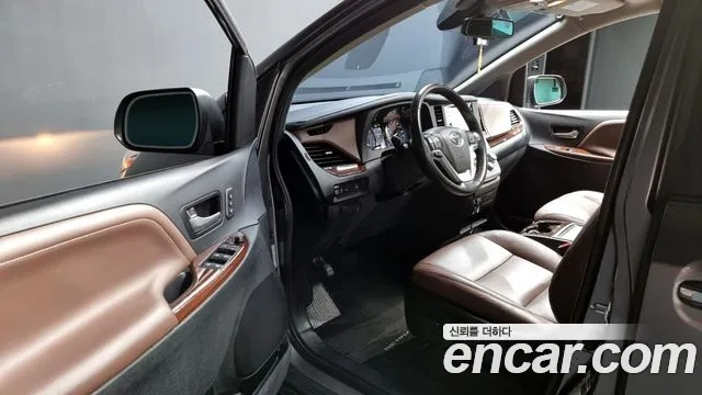 Toyota Sienna id 2956951 из Кореи 20