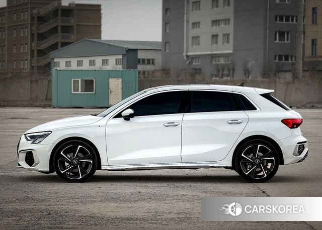Audi A3 id 4266013 из Китая 26