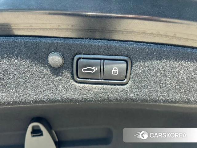 Hyundai The New Grandeur IG id 3911380 из Кореи 20