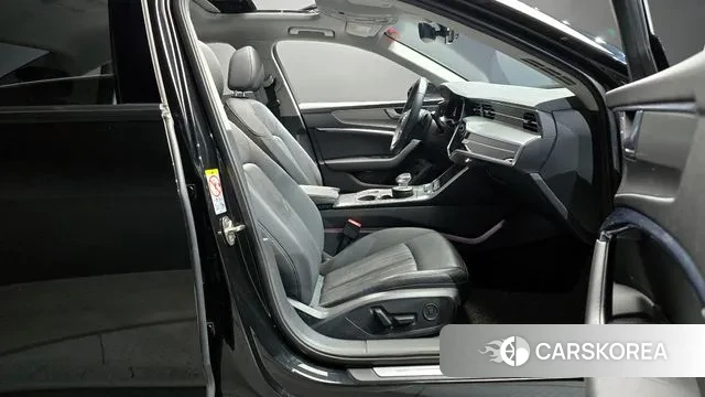 Audi A6 (C8) id 3626701 из Кореи 20