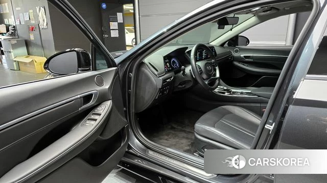 Hyundai Sonata (DN8) id 4282760 из Кореи 30