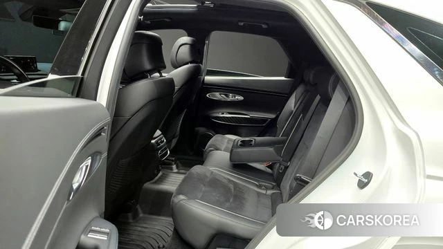 Genesis GV70 id 4231844 из Кореи 31