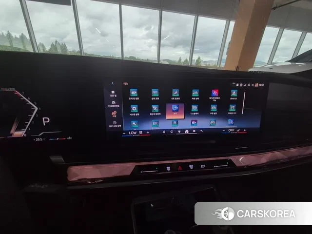 BMW 7 Series (G70) id 3036755 из Кореи 16