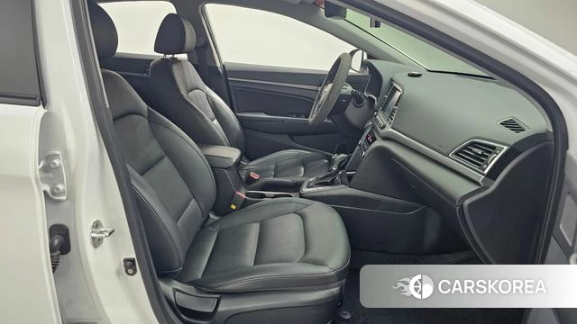 Hyundai Avante AD id 4900744 из Кореи 30