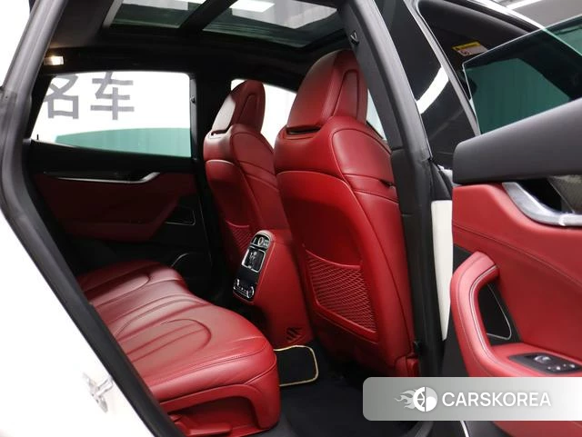 Maserati Levante id 4211545 из Китая 30