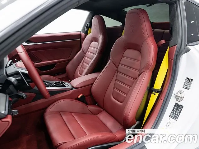 Porsche 911(992) id 2878737 из Кореи 17