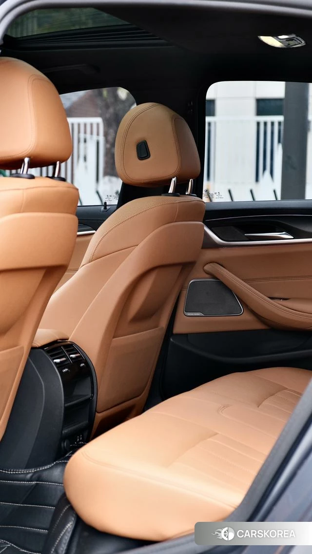 BMW 5 series (imported) id 4209650 из Китая 17
