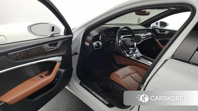 Audi A6 (C8) id 4442801 из Кореи 32