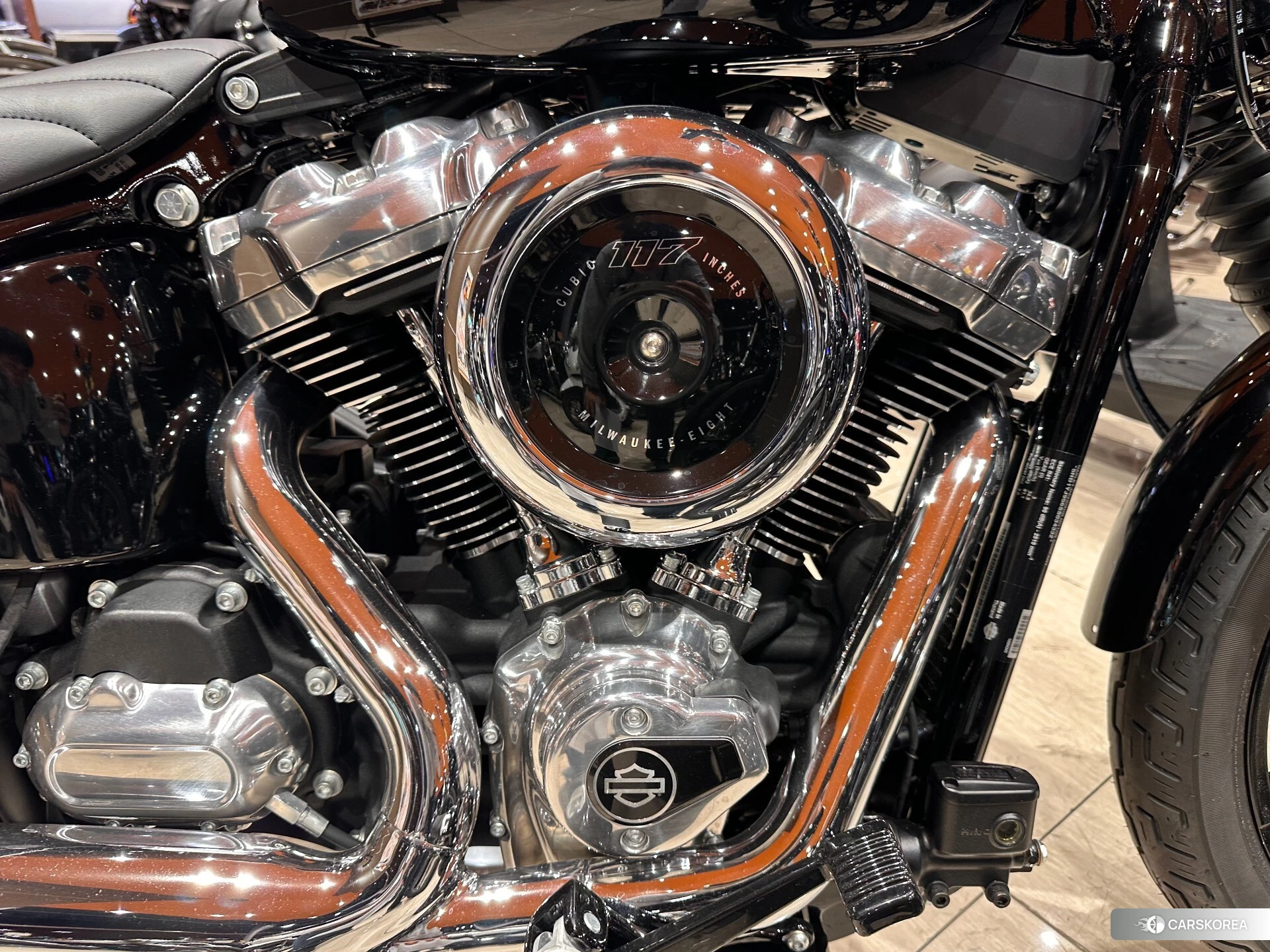 Harley-Davidson Softail Street Bob FXBB1750 id 3946620 из Японии 11