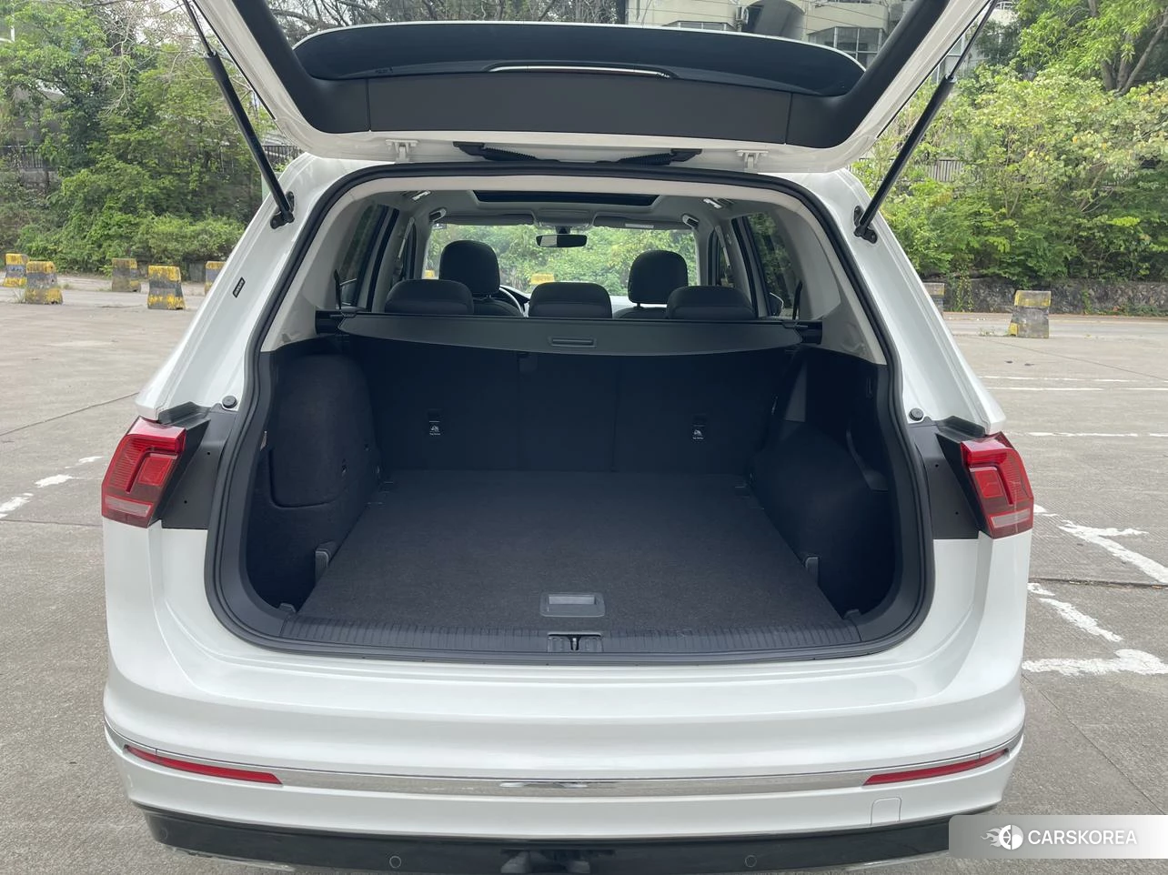 Volkswagen Tiguan L PHEV id 4453157 из Китая 22