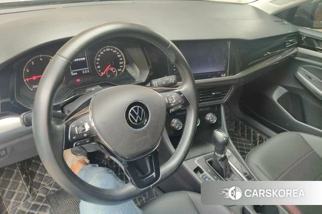 Volkswagen Bora id 4328801 из Китая 17