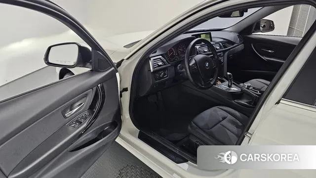 BMW 3 Series (F30) id 3375327 из Кореи 20