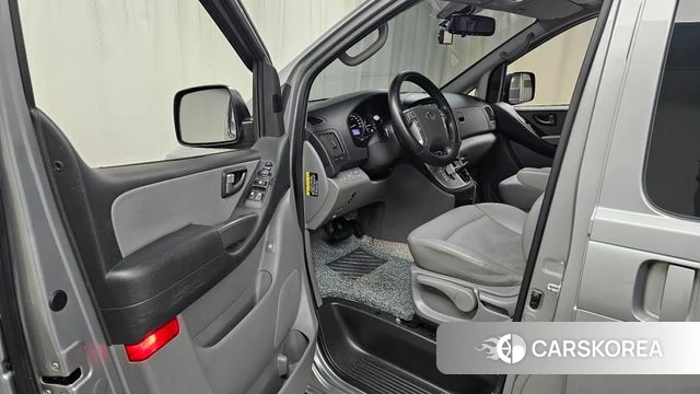 Hyundai The New Grand Starex id 4325119 из Кореи 20