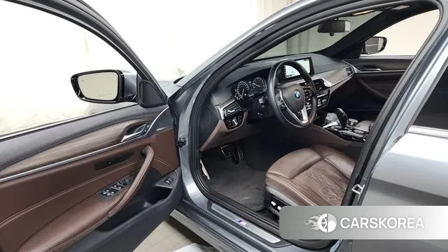 BMW 5 Series (G30) id 3480385 из Кореи 20