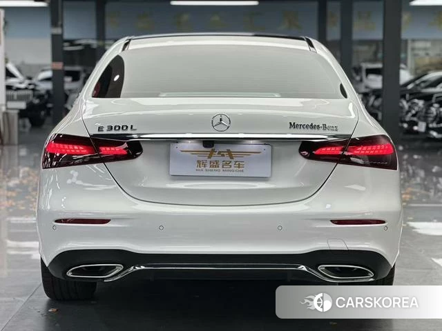 Mercedes-Benz E-class id 4321107 из Китая 15