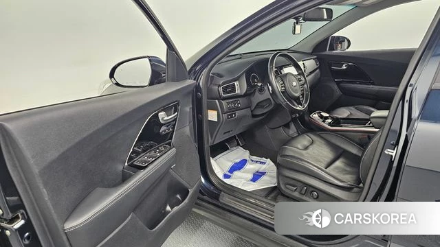 Kia Niro EV id 4293942 из Кореи 29