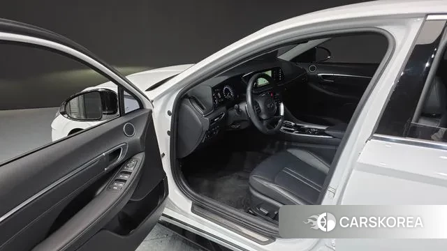 Hyundai Sonata (DN8) id 3348396 из Кореи 20