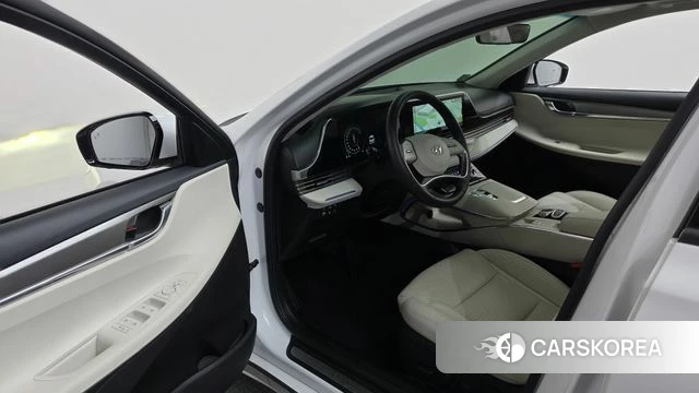 Hyundai The New Grandeur IG Hybrid id 4707187 из Кореи 34