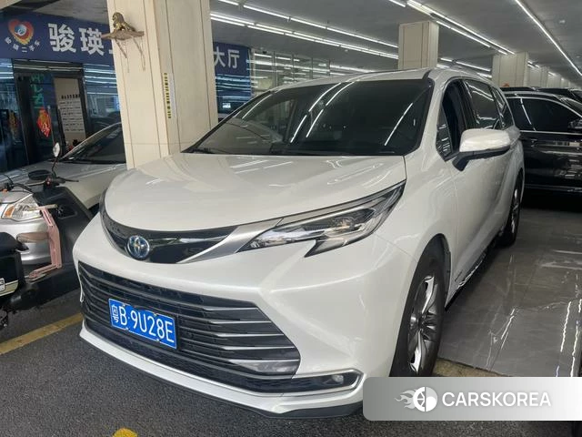 Toyota Saina id 4297947 из Китая 11